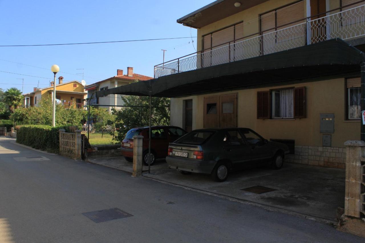 Apartments With A Parking Space Umag - 7066 Esterno foto