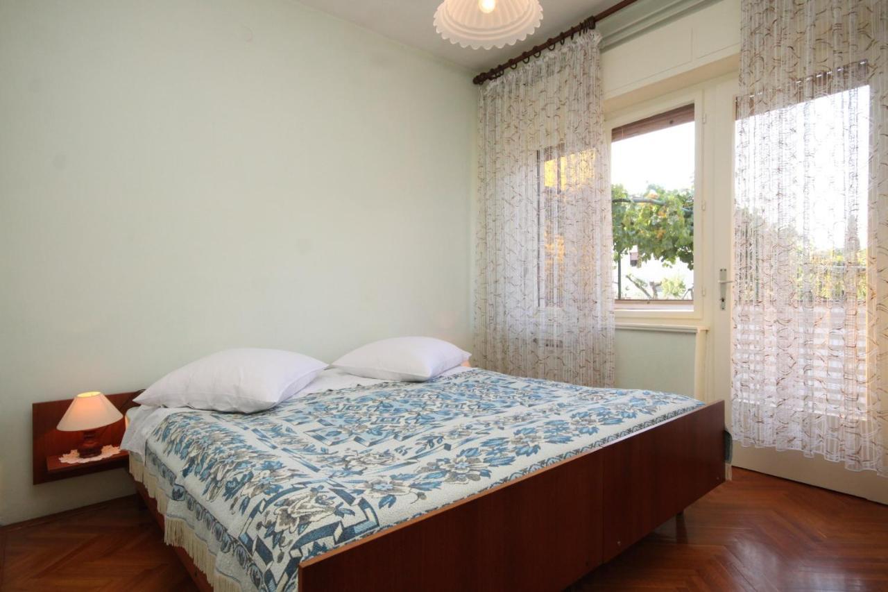 Apartments With A Parking Space Umag - 7066 Esterno foto