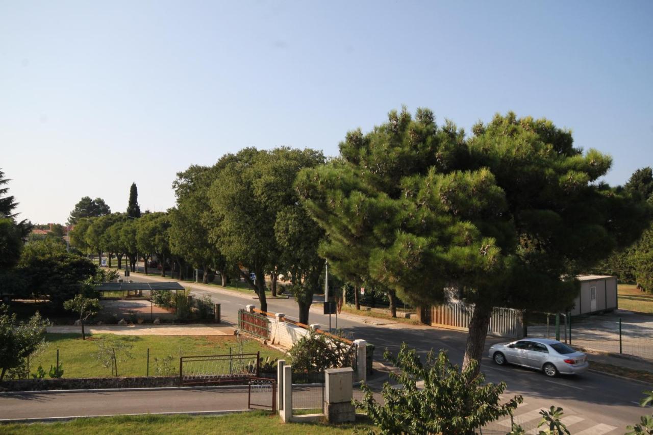 Apartments With A Parking Space Umag - 7066 Esterno foto