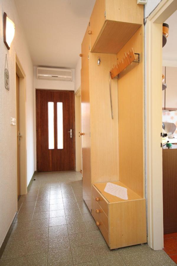 Apartments With A Parking Space Umag - 7066 Esterno foto