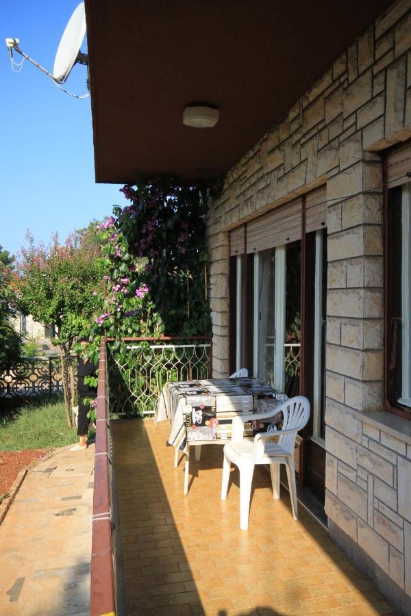 Apartments With A Parking Space Umag - 7066 Esterno foto